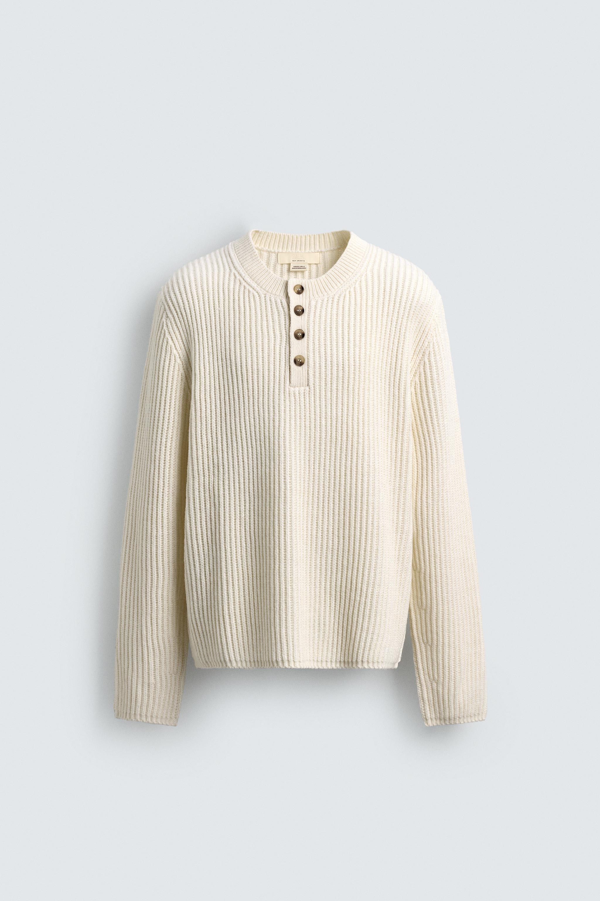 PULL STRUCTURÉ À COL TUNISIEN